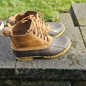 L.L. Bean: Classic Bean Boot 6 Inch Brown